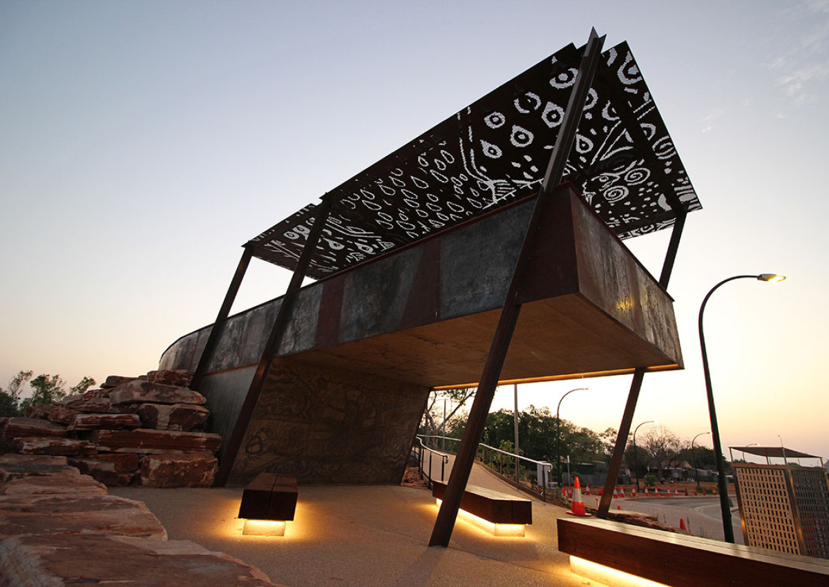 Roebuck Bay Lookout complete